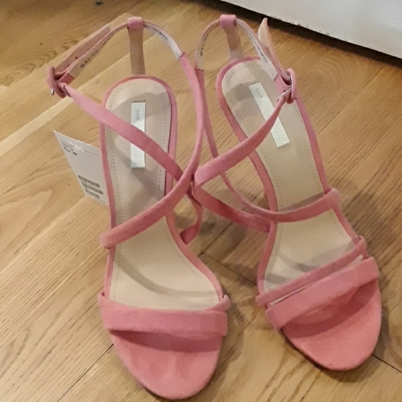 BN  in box pink suede heels - Picture 2 of 4